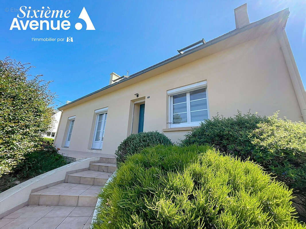 Maison à PONT-L'ABBE