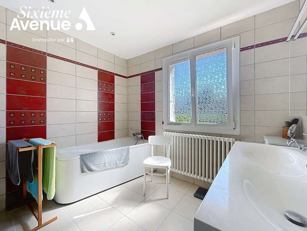 Maison à PONT-L'ABBE