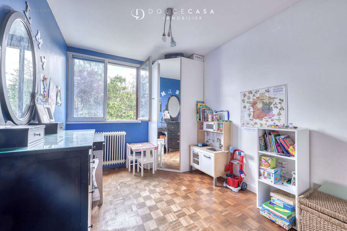 Appartement à LE PERREUX-SUR-MARNE