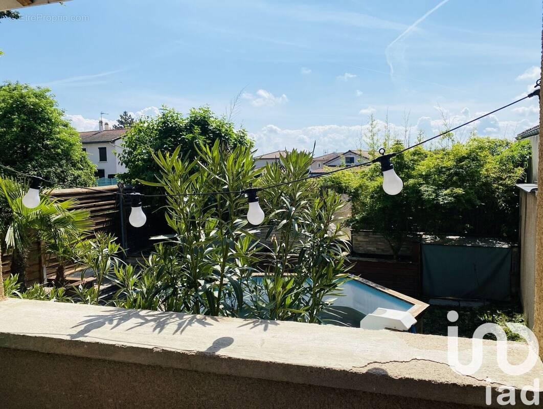 Photo 1 - Maison à SAINT-ROMAIN-LE-PUY