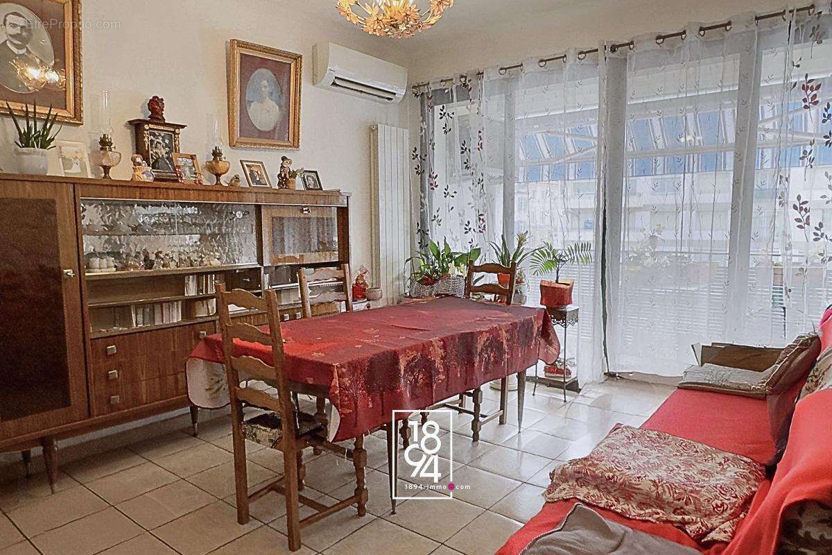 Appartement à TARASCON