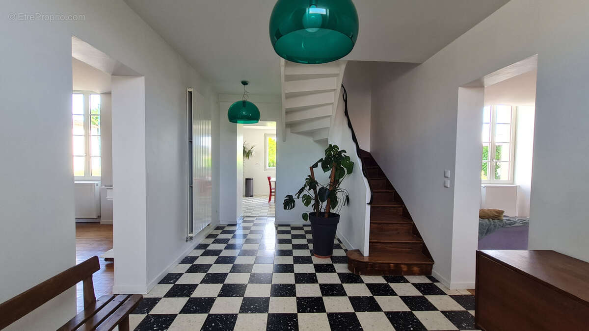 Maison à SAINT-SATURNIN