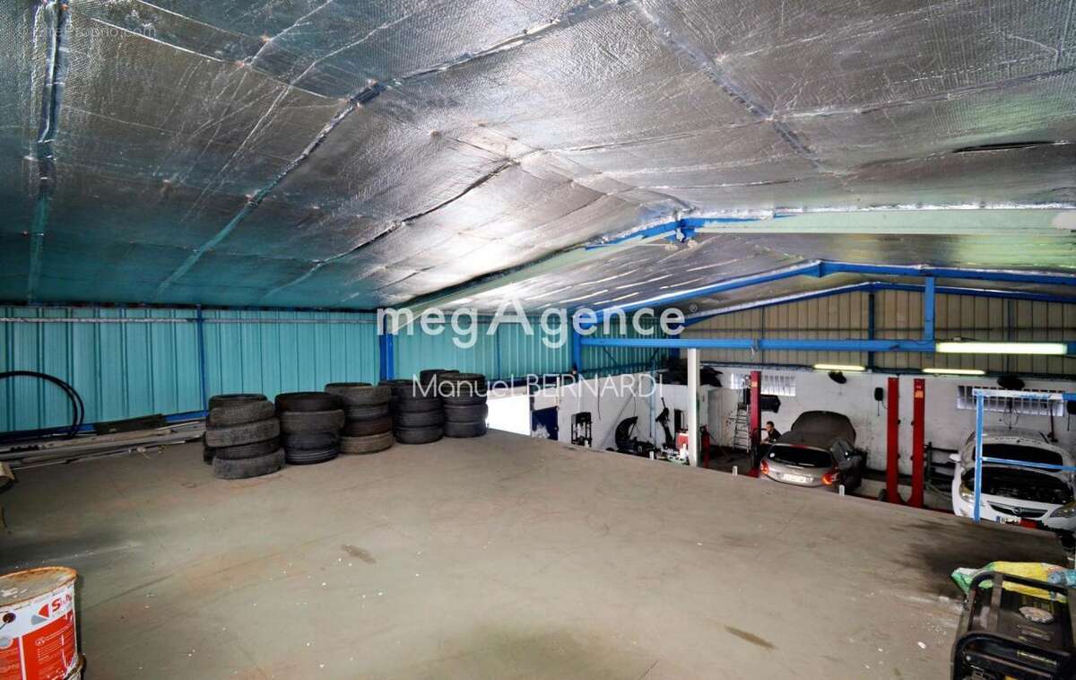 Commerce à PETIT-BOURG