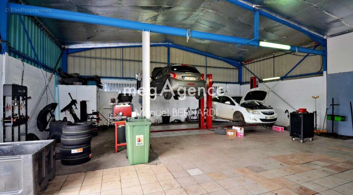 Commerce à PETIT-BOURG