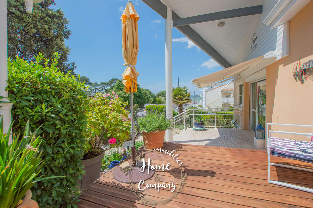 Maison à SAINT-GEORGES-DE-DIDONNE