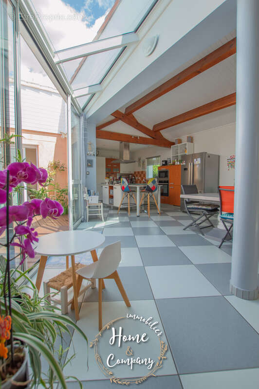 Maison à SAINT-GEORGES-DE-DIDONNE