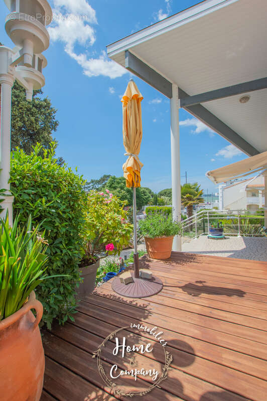 Maison à SAINT-GEORGES-DE-DIDONNE