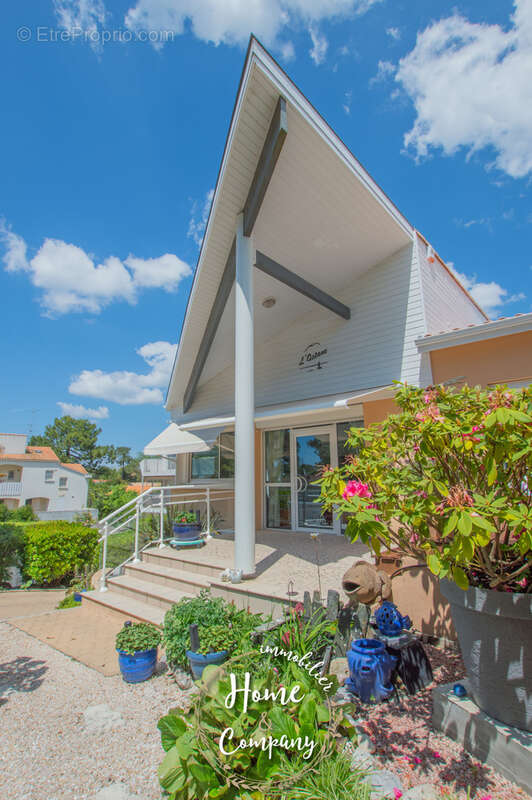 Maison à SAINT-GEORGES-DE-DIDONNE