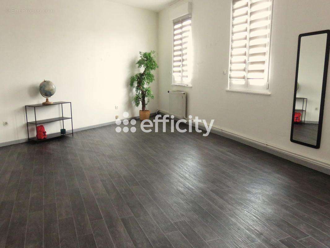 Maison à FLINES-LEZ-RACHES