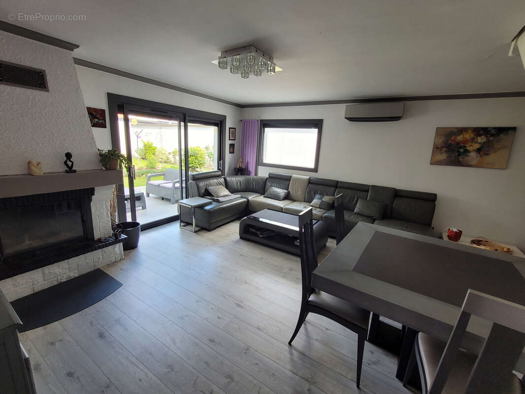 Maison à LIVRY-GARGAN