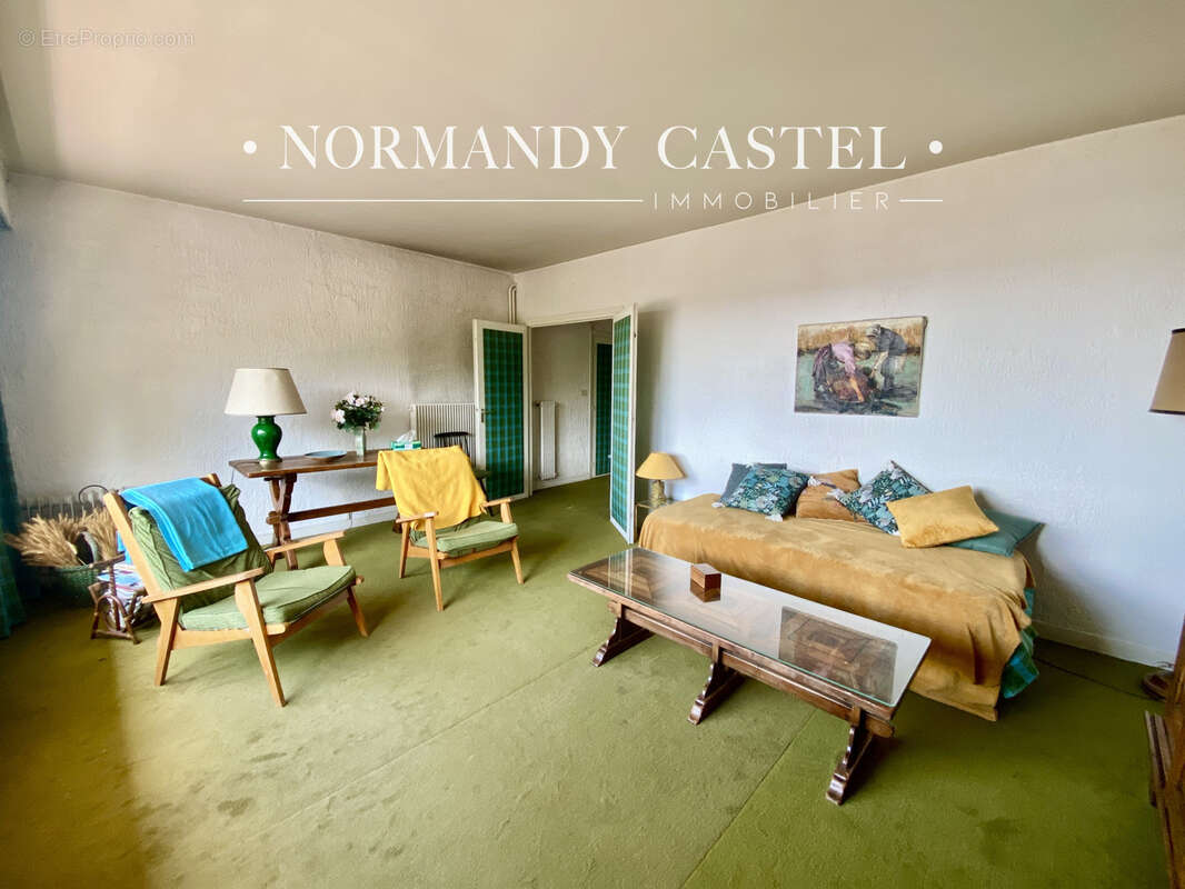 Appartement à TROUVILLE-SUR-MER