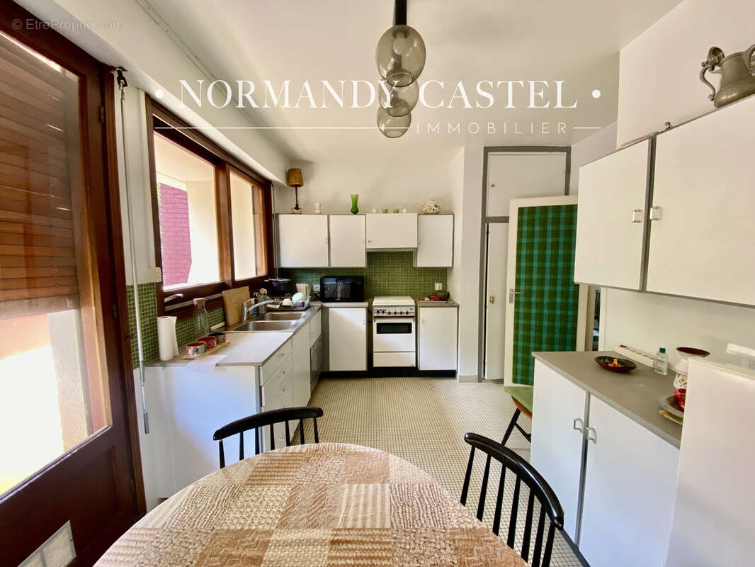 Appartement à TROUVILLE-SUR-MER