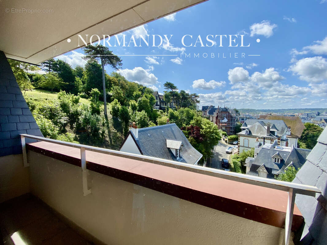 Appartement à TROUVILLE-SUR-MER