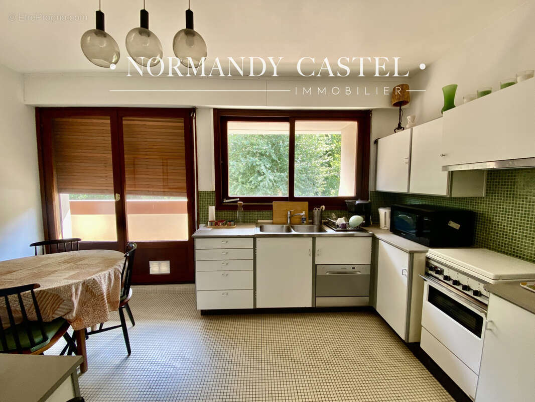 Appartement à TROUVILLE-SUR-MER