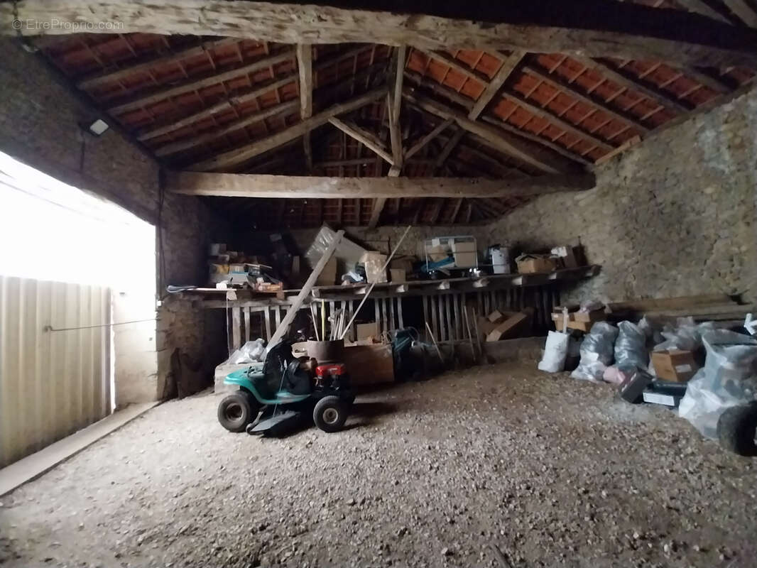 Maison à COULOUNIEIX-CHAMIERS