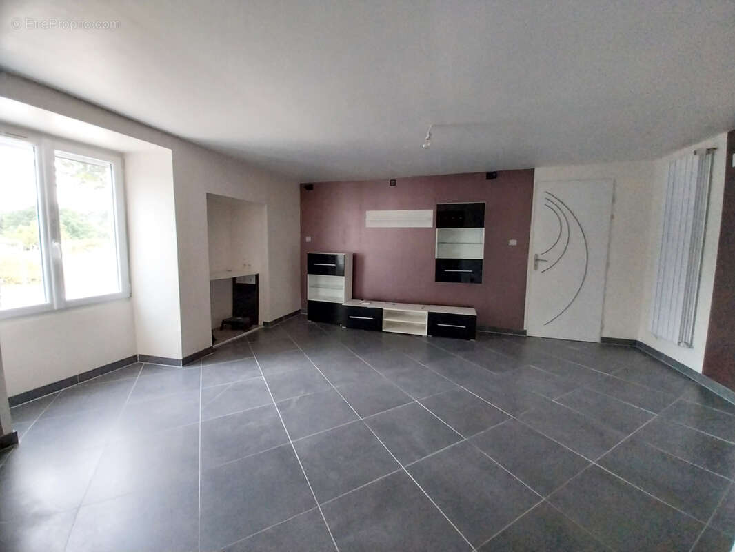 Maison à COULOUNIEIX-CHAMIERS