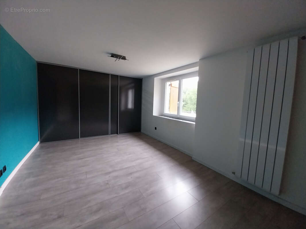 Maison à COULOUNIEIX-CHAMIERS