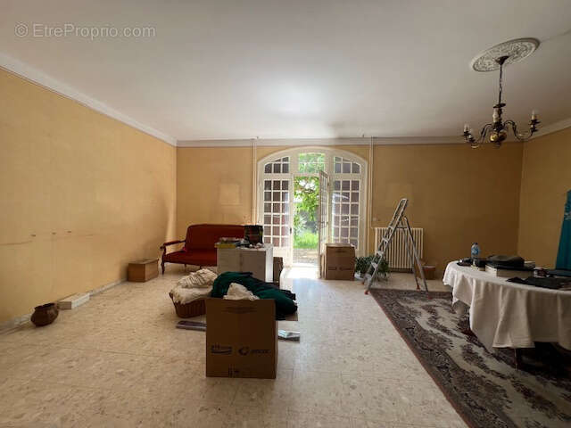 Maison à PEYRIAC-MINERVOIS