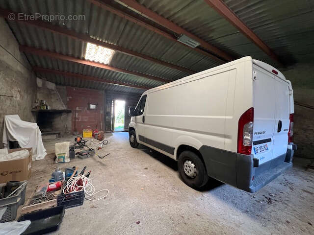 Maison à PEYRIAC-MINERVOIS