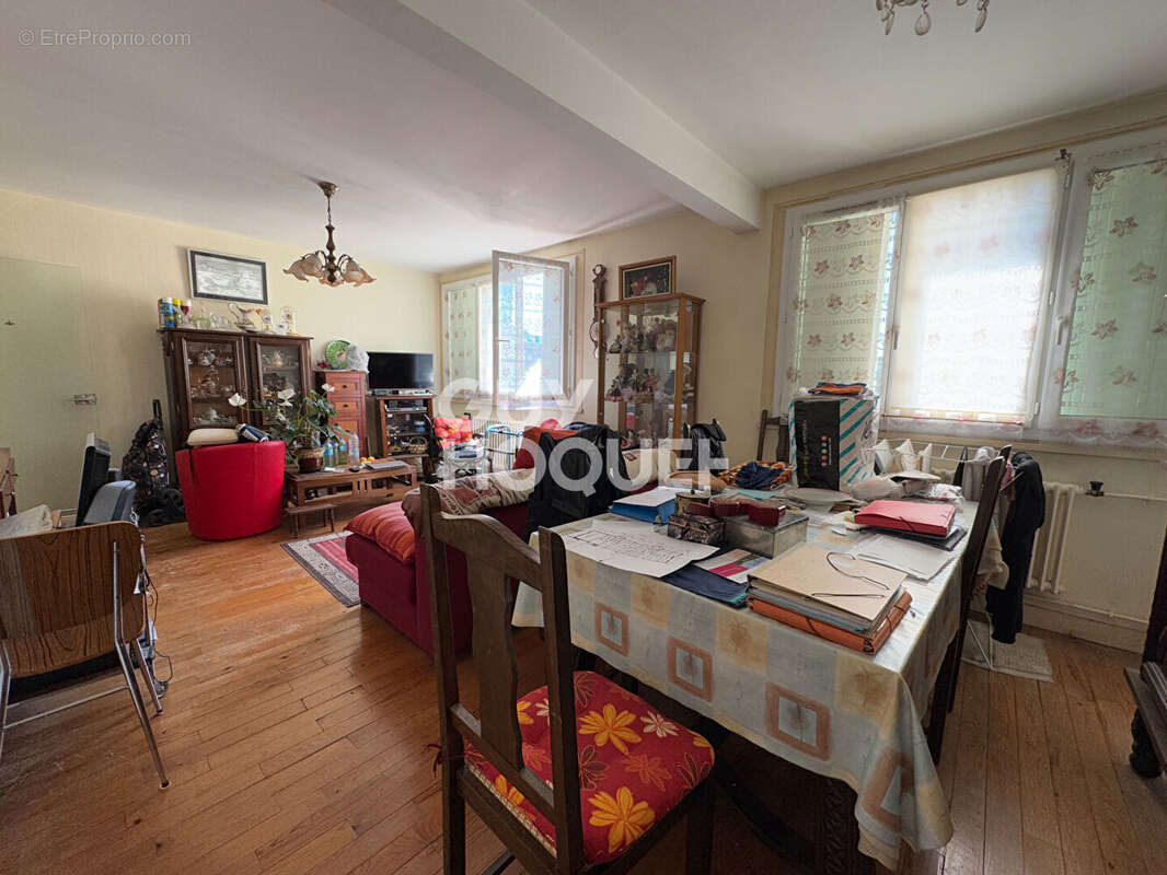 Appartement à CAHORS