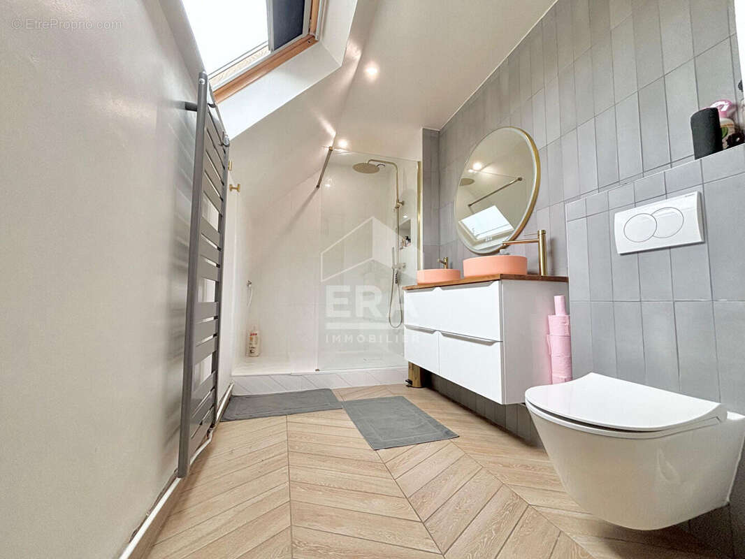 Maison à PONTAULT-COMBAULT