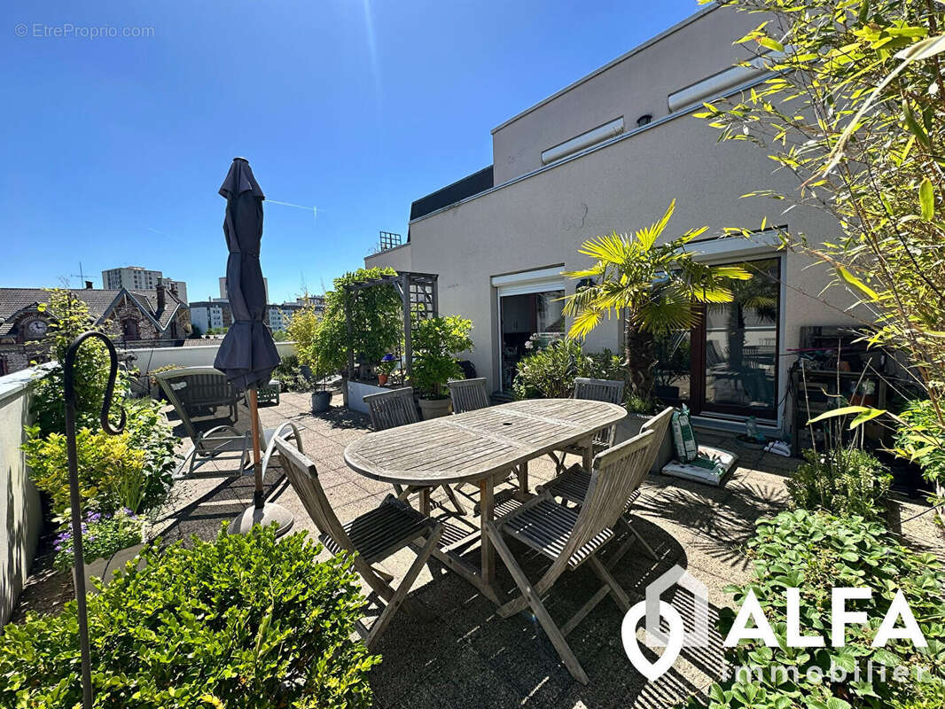 Appartement à SAINT-GRATIEN