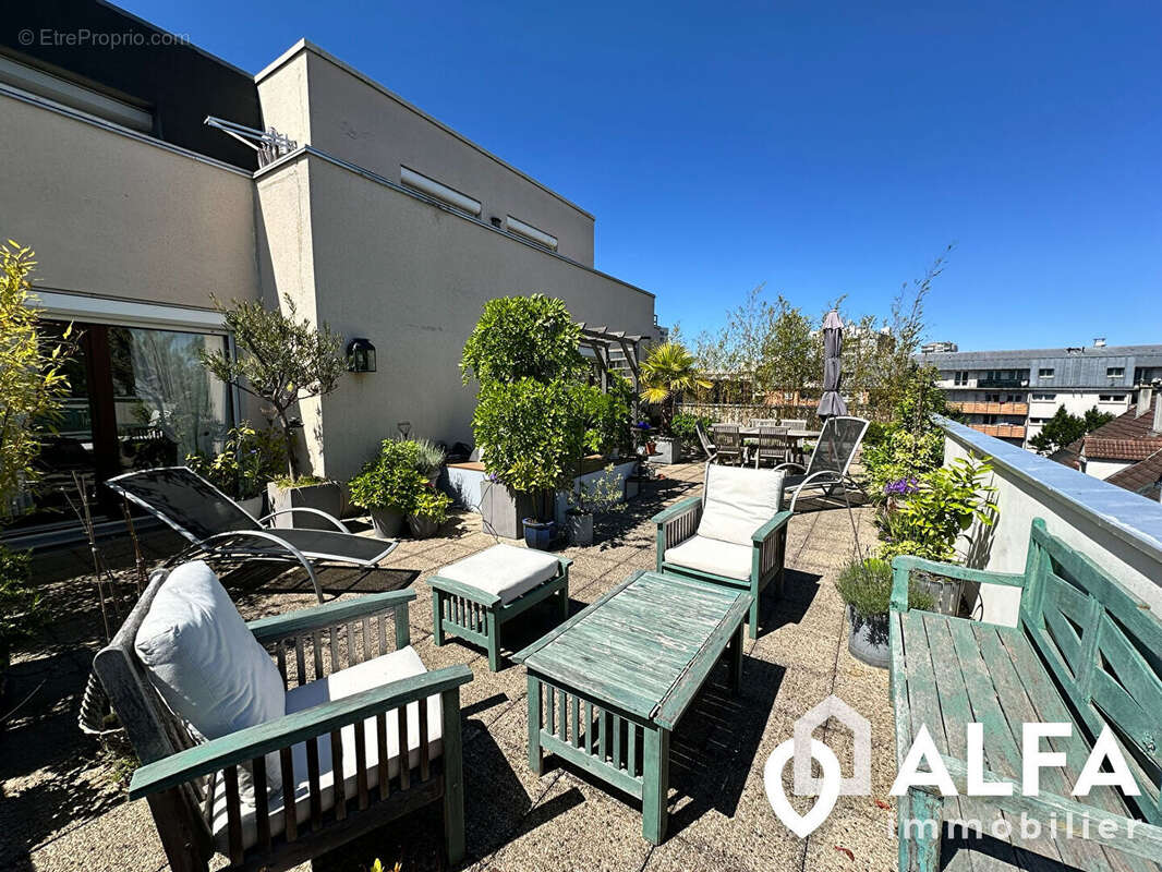 Appartement à SAINT-GRATIEN