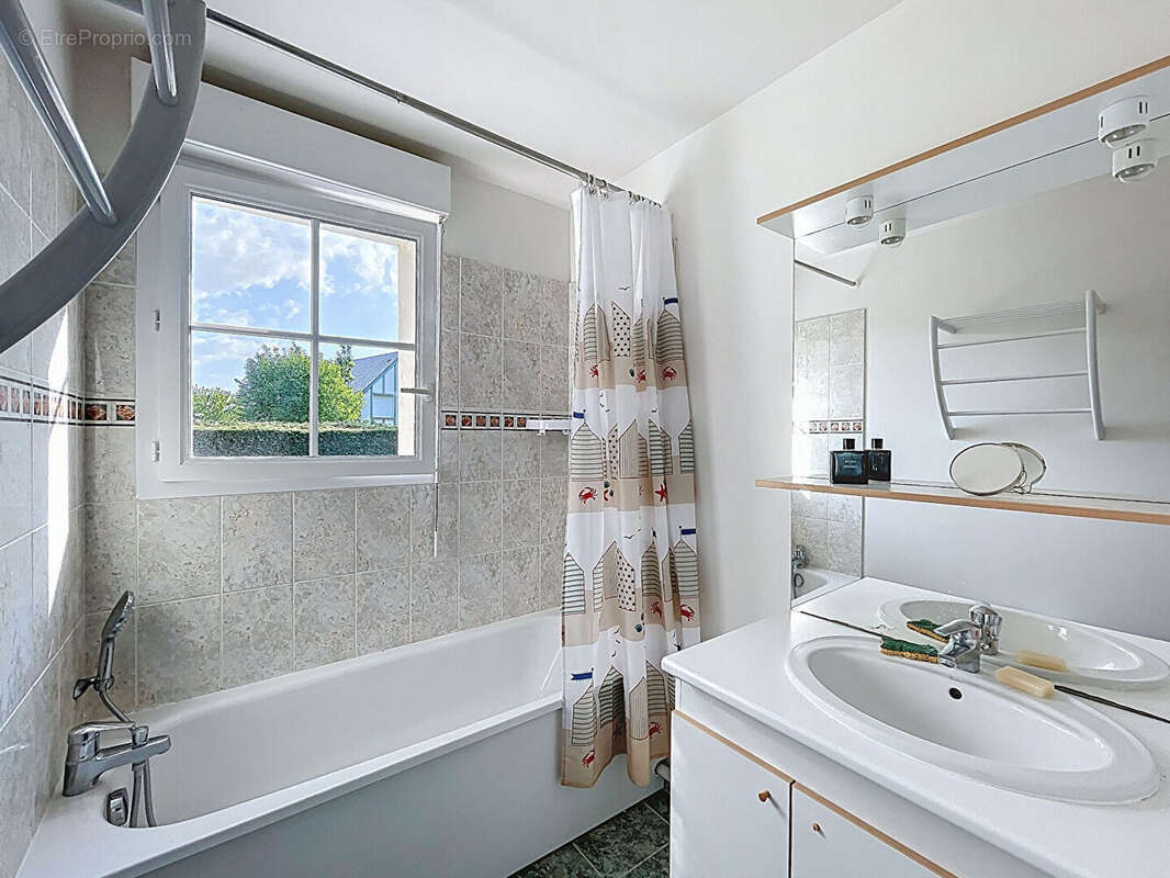 Maison à VILLERS-SUR-MER