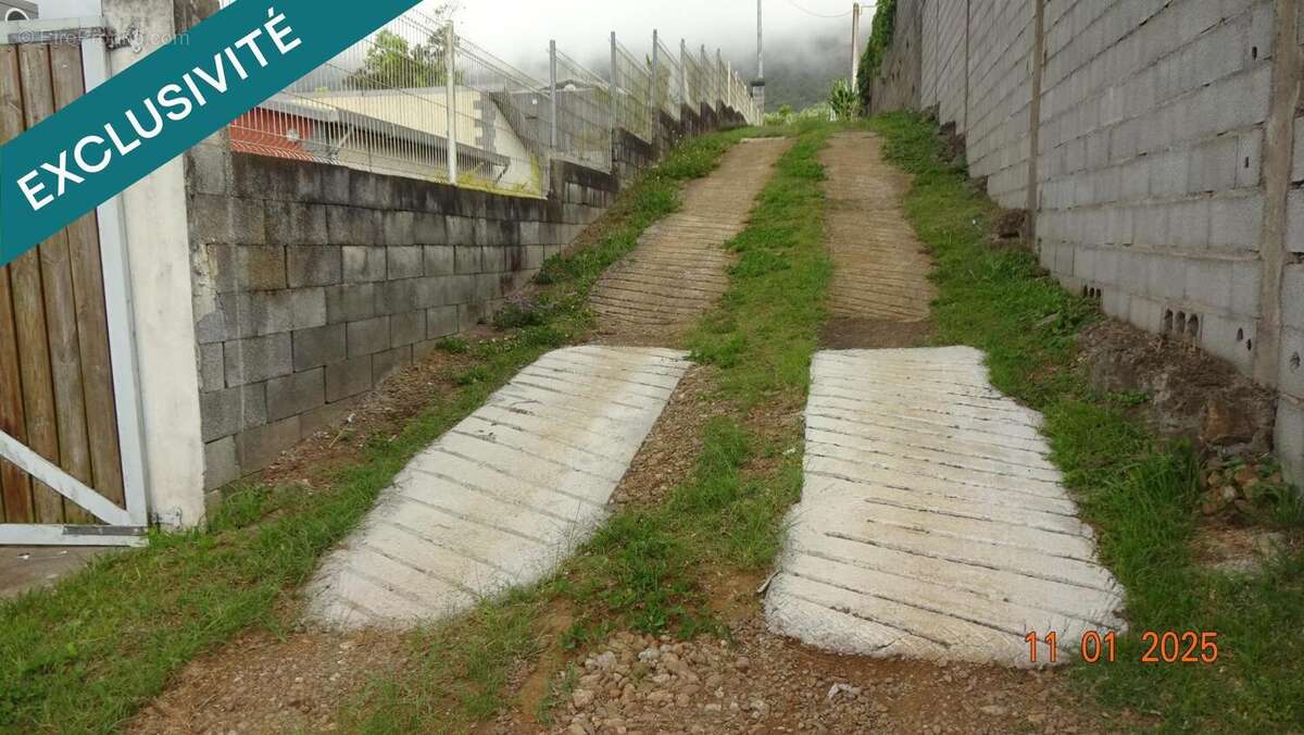 Photo 2 - Terrain à LA POSSESSION