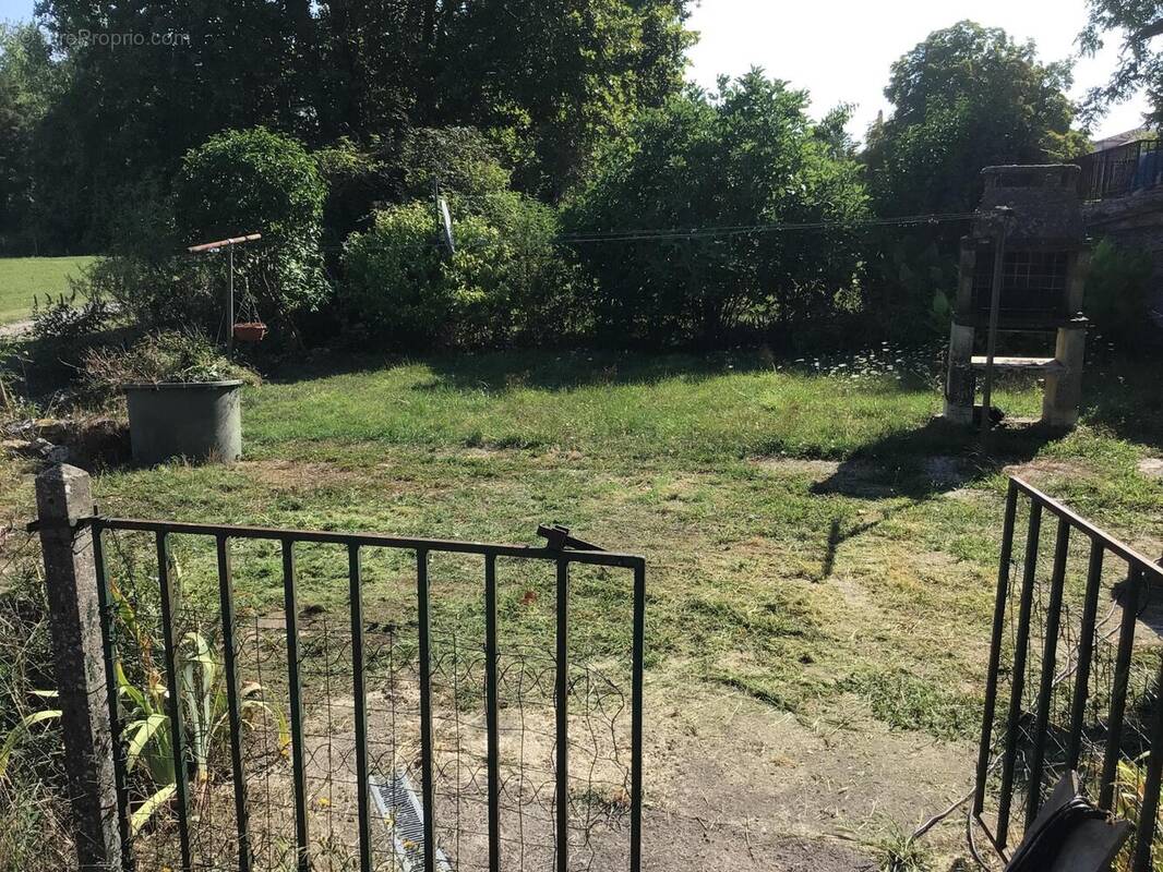 Photo 1 - Maison à ISSIGEAC