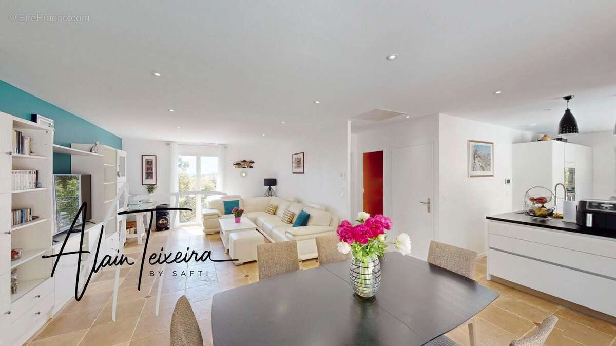 Photo 5 - Maison à LORGUES