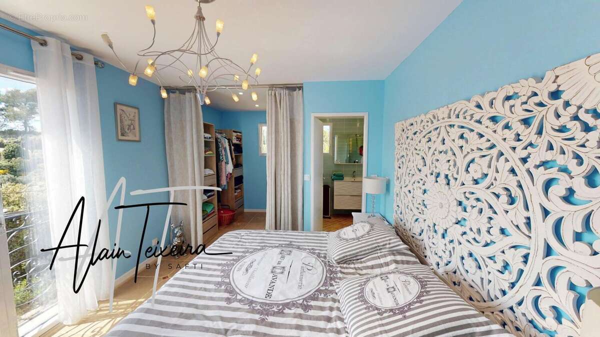 Photo 6 - Maison à LORGUES