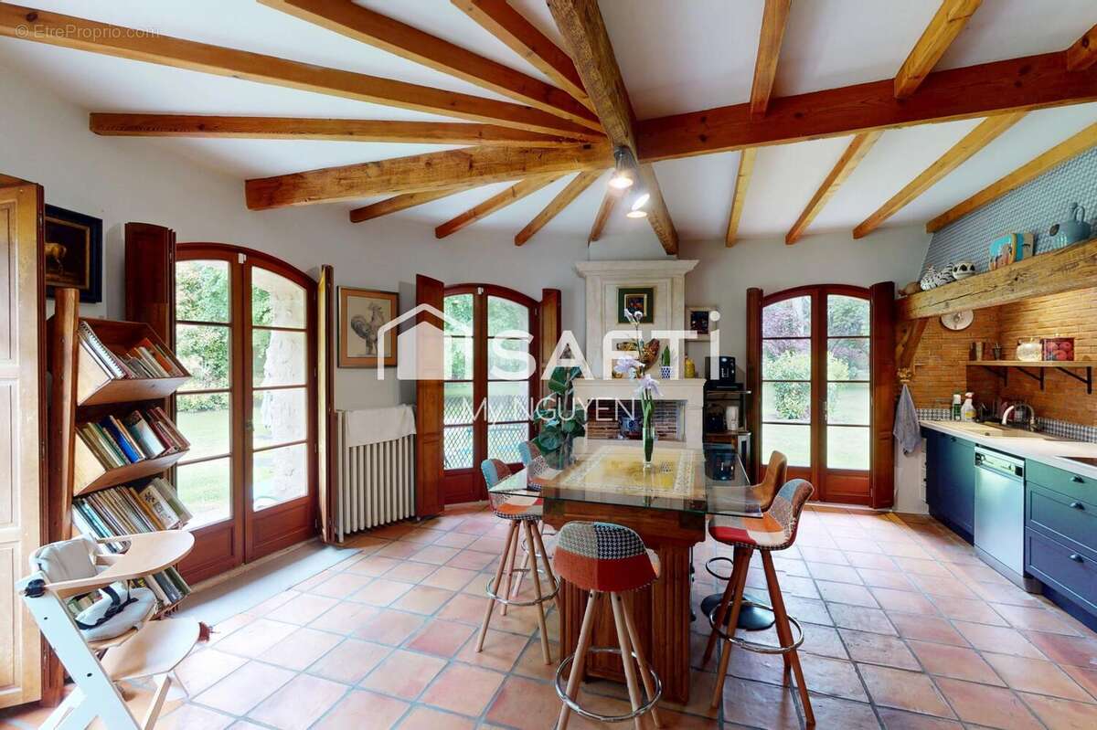 Photo 2 - Maison à BARBEZIEUX-SAINT-HILAIRE