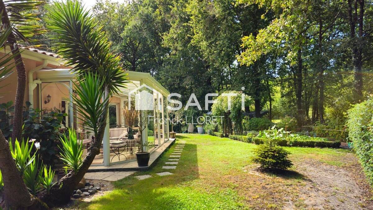 Photo 1 - Maison à JAU-DIGNAC-ET-LOIRAC