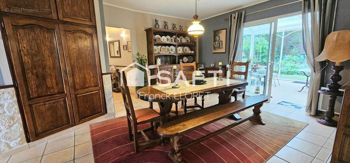 Photo 2 - Maison à JAU-DIGNAC-ET-LOIRAC