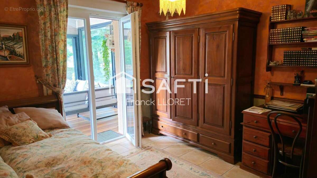 Photo 9 - Maison à JAU-DIGNAC-ET-LOIRAC