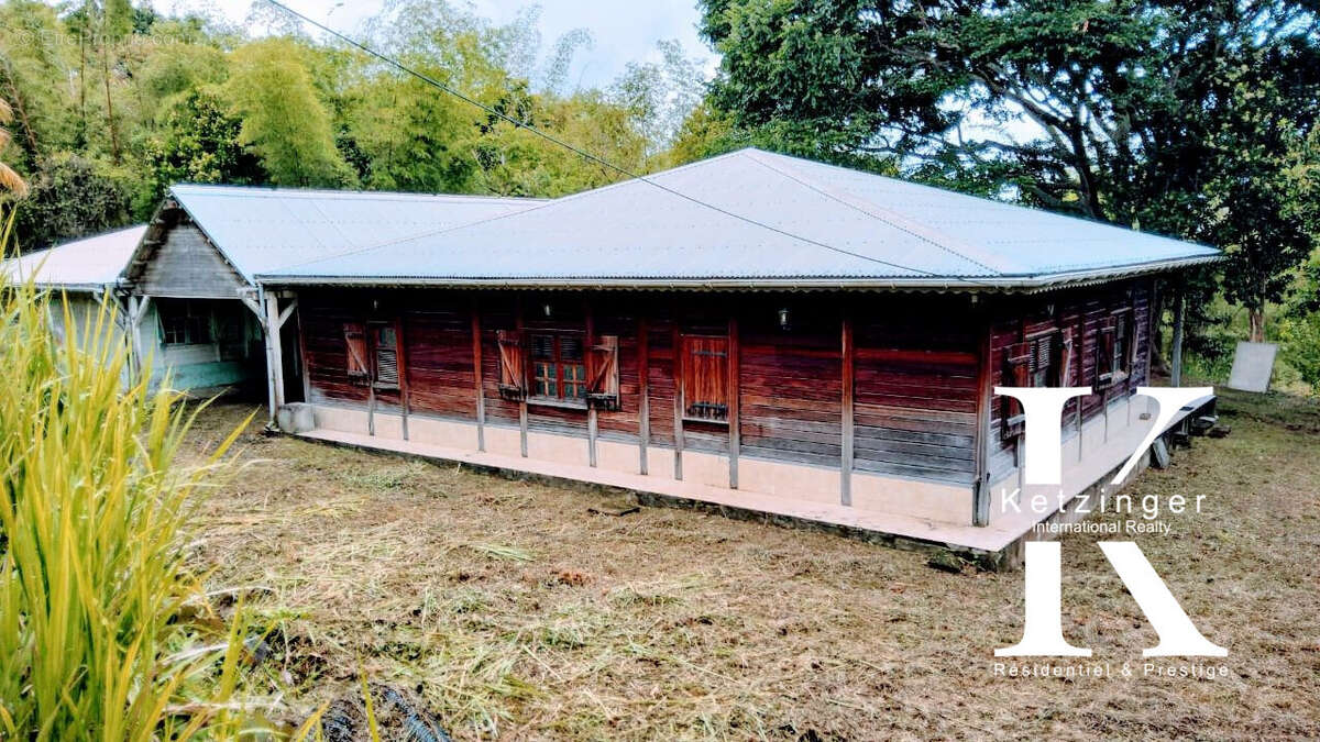 Maison à SAINT-PIERRE