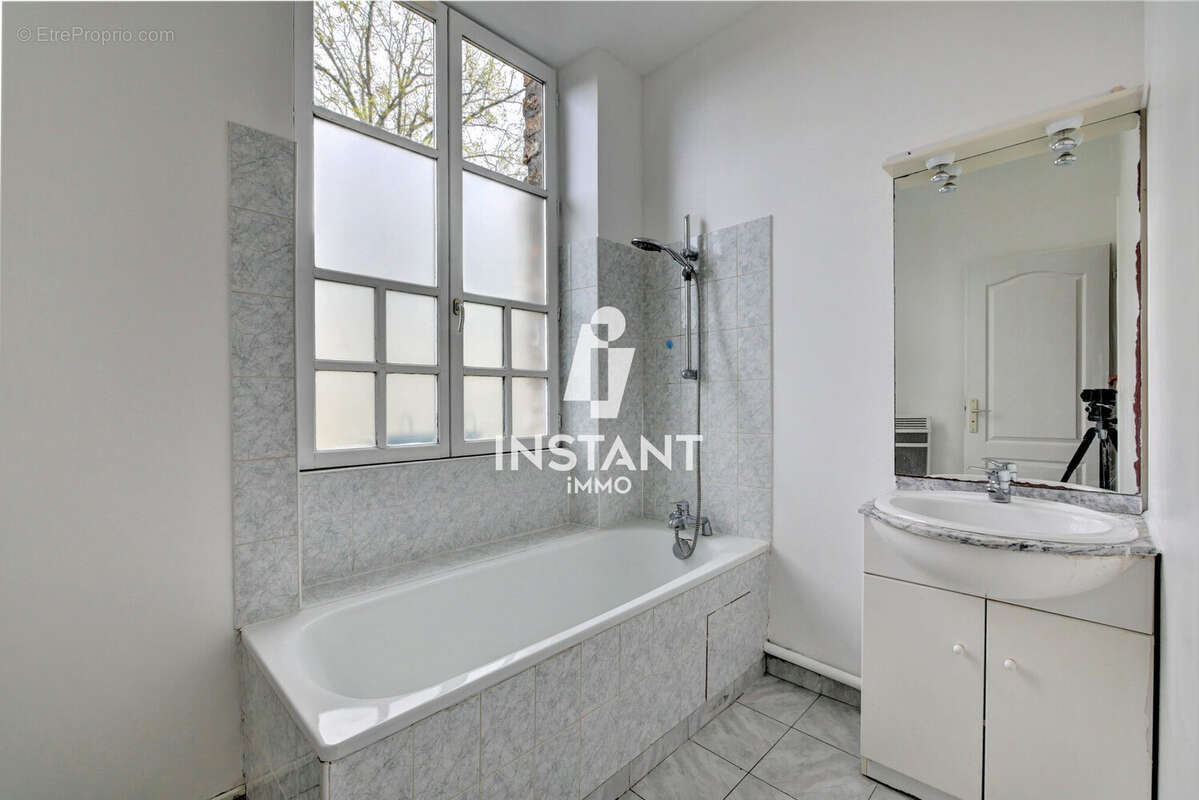 Appartement à LIMEIL-BREVANNES