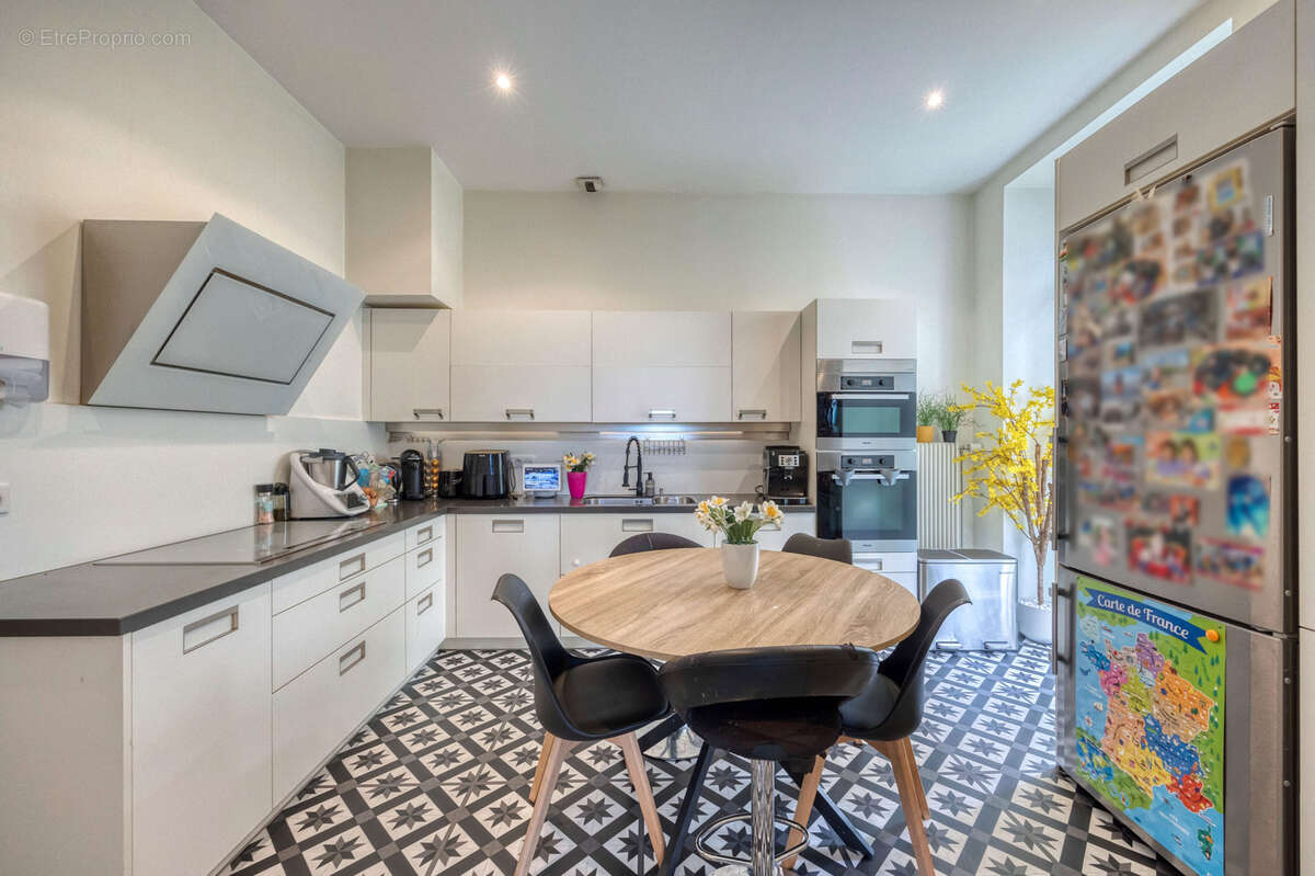 Appartement à CORENC