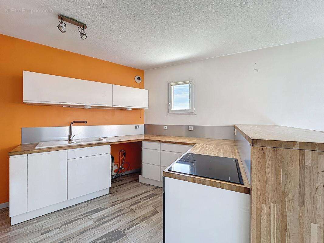 Appartement à GRIGNY