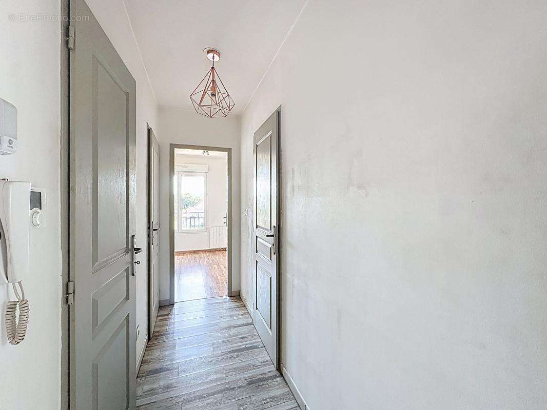 Appartement à GRIGNY