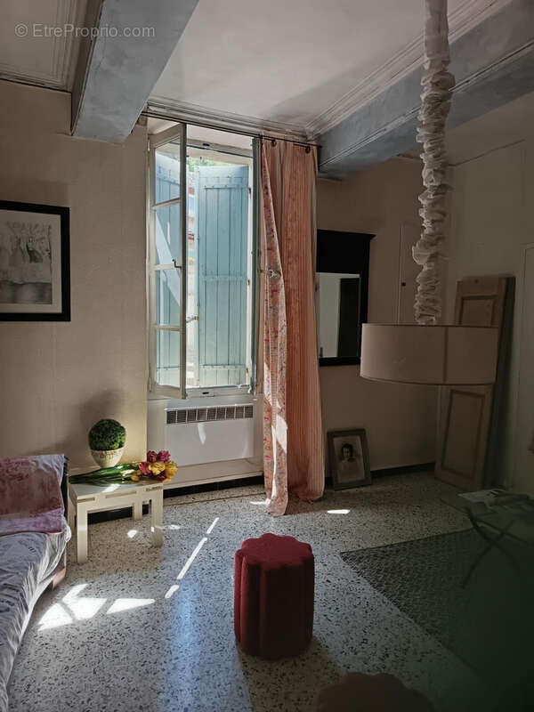 Maison à CHATEAURENARD