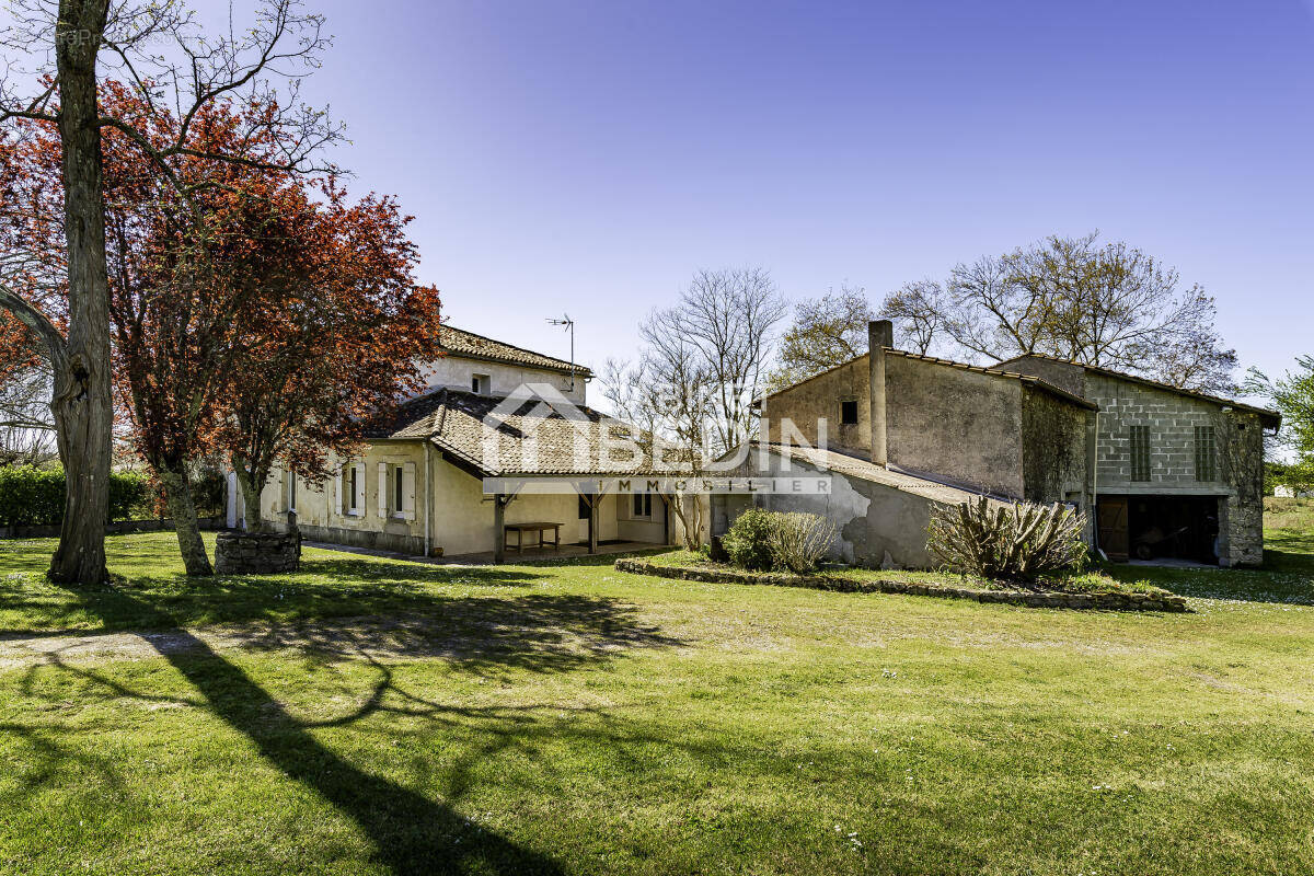 Maison à CARTELEGUE