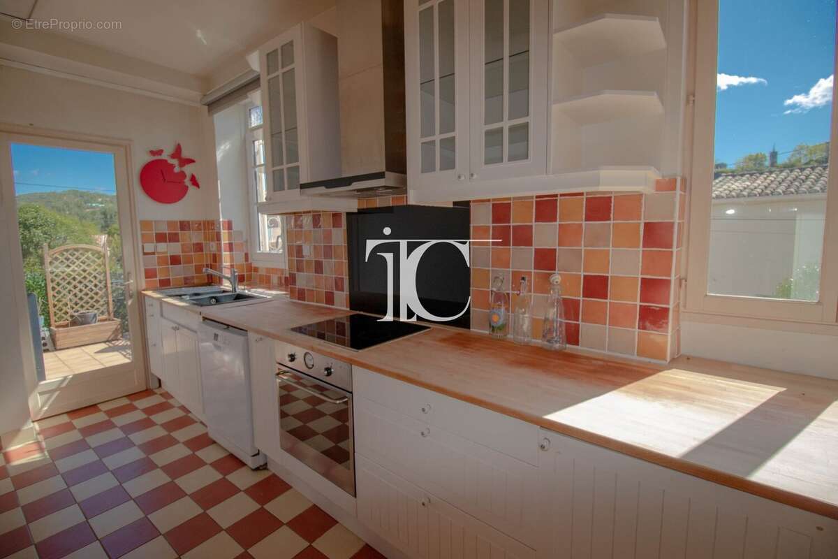 Maison à SAINT-AMBROIX