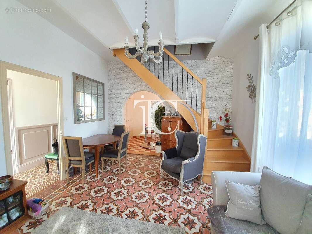 Maison à SAINT-AMBROIX