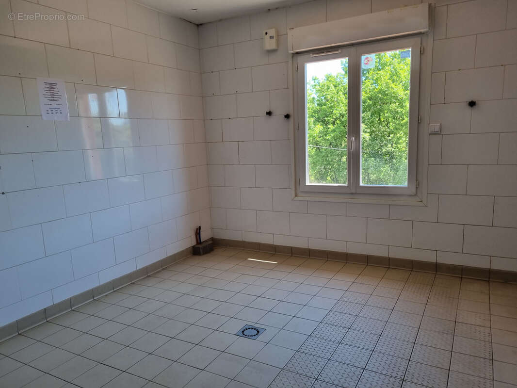 Commerce à MANOSQUE