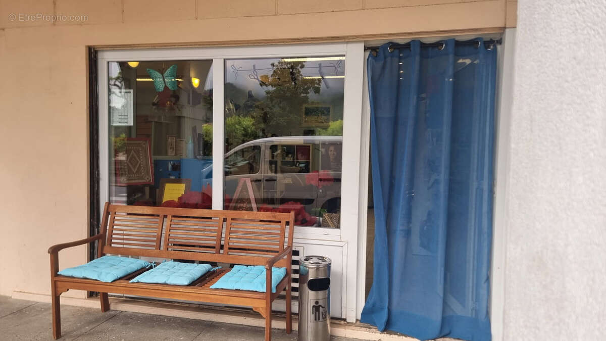 Commerce à SISTERON