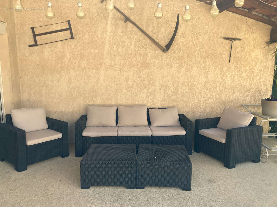 Maison à MOULES-ET-BAUCELS