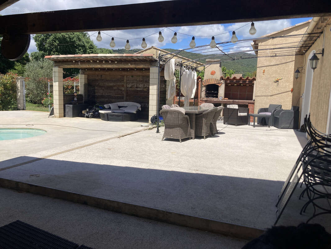 Maison à MOULES-ET-BAUCELS