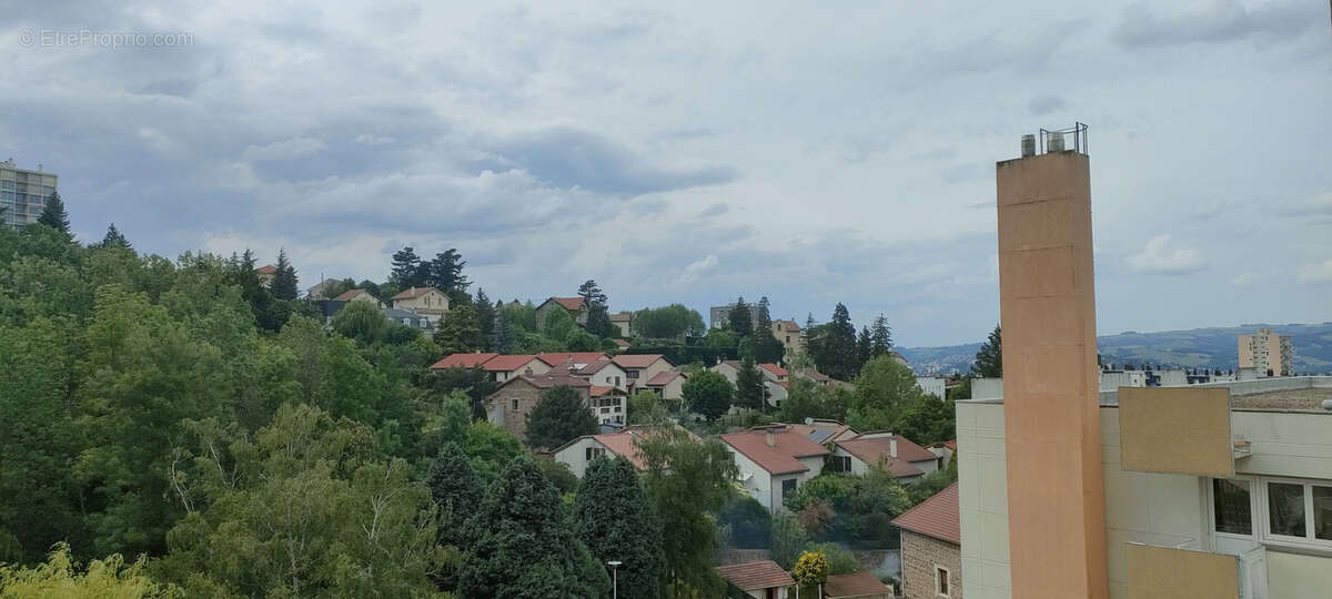 Appartement à SAINT-ETIENNE